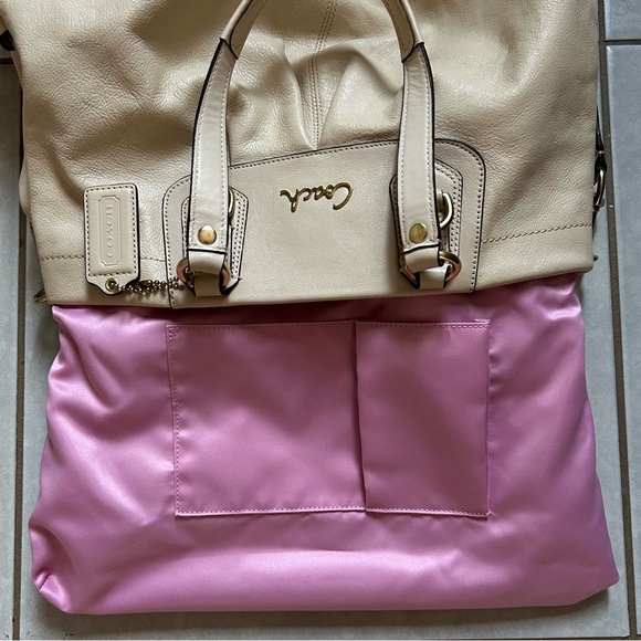 Coach Ashley Carryall F15513 Convertible Satchel Shoulder Bag Purse Ivory Cream - Picture 9 of 14